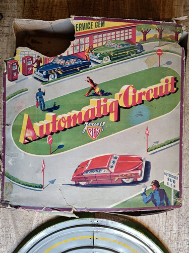 Circuit automobile tôle - circuit, en