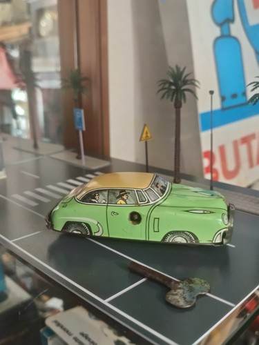 Ancienne voiture tôle gem - tôle,